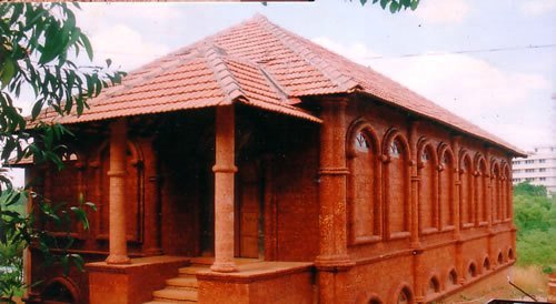 Rajaraja Museum and Art Gallery