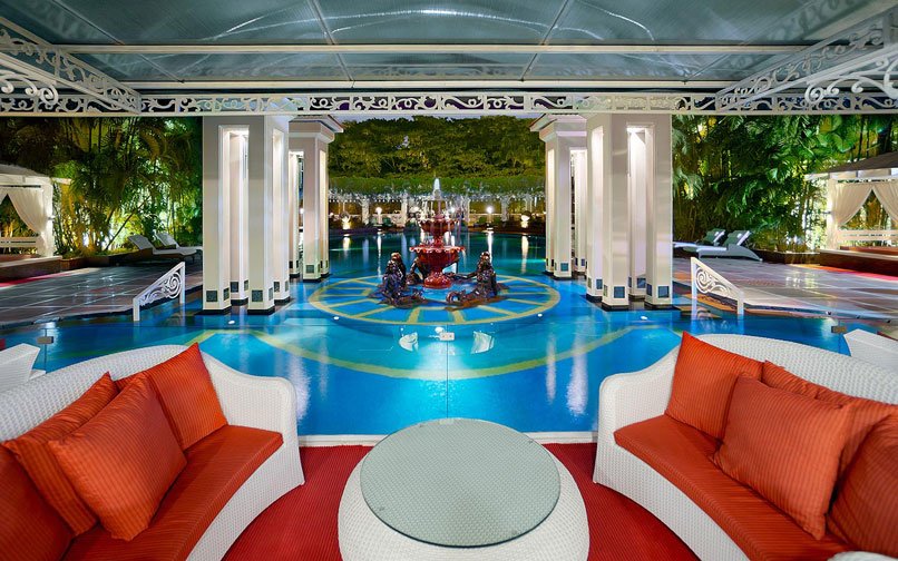 Mayfair Lagoon