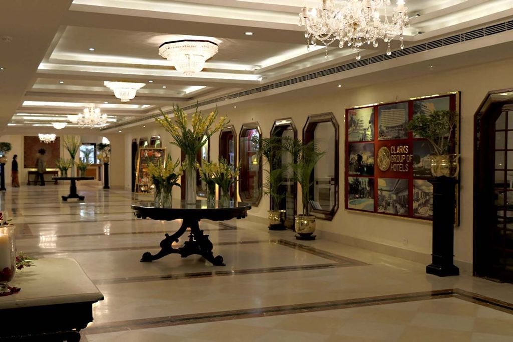 Hotel Clarks