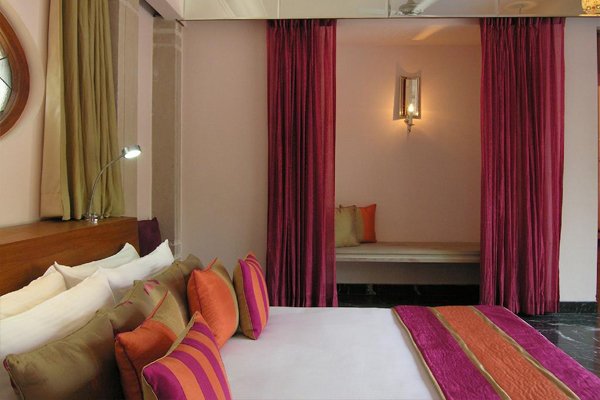 Usha Kiran Palace